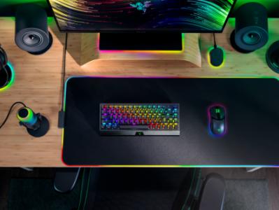 再进化!Razer发布首款无线三模热插拔游戏键盘